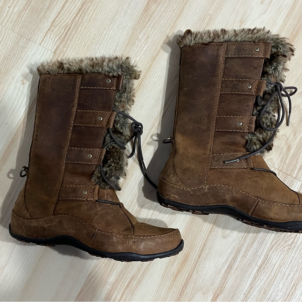 The North Face Women's Brown Fur-Lined Primaloft Boots